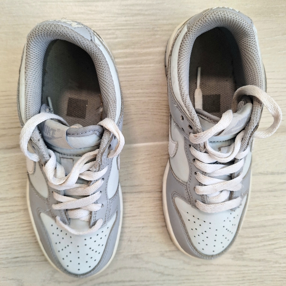 Nike Dunk Low GS Boy's Leather Sneakers Wolf Grey Pure Platinum White Size 3.5Y - Picture 4 of 8